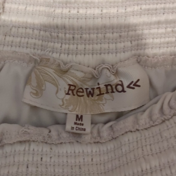 Shorts - Picture 3 of 3